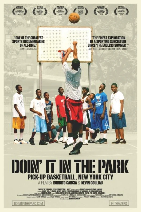 Doin' It in the Park: Pick-Up Basketball, NYC Póster